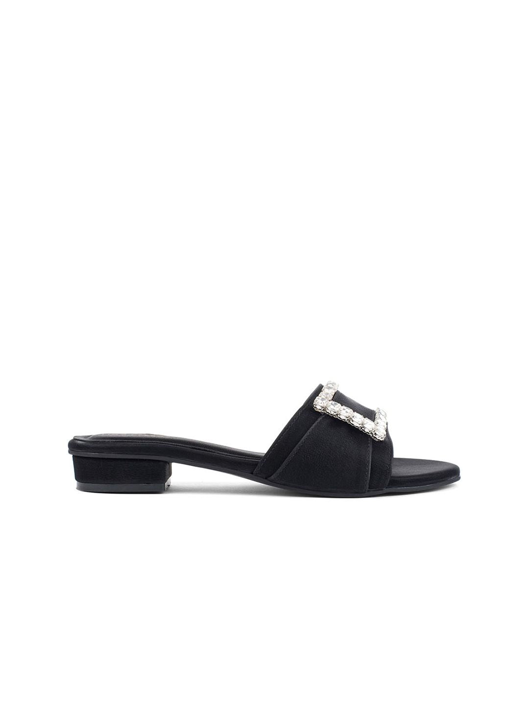 Lino Perros Women Open Toe Flats with Buckles