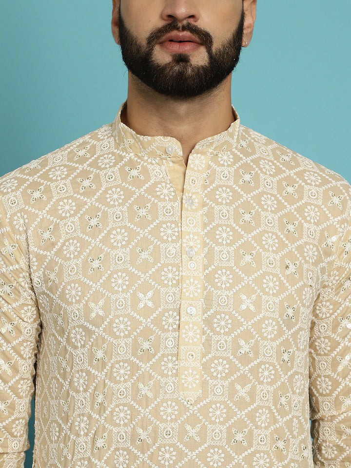 SOJANYA Kurta Kapas Tulen Bersulam Bunga Labuci