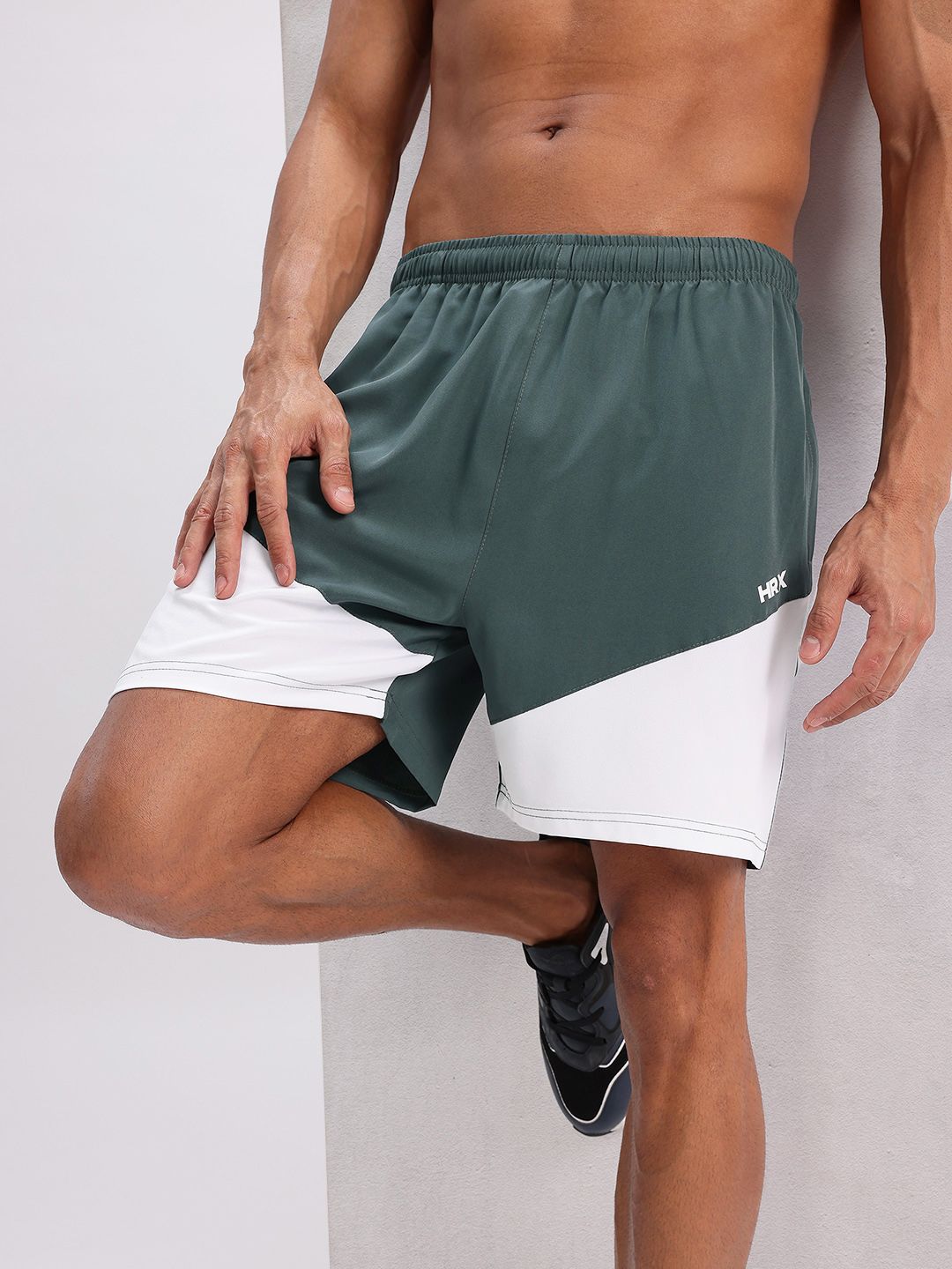 HRX by Hrithik Roshan Men Colourblocked Rapid-Dry Running Shorts