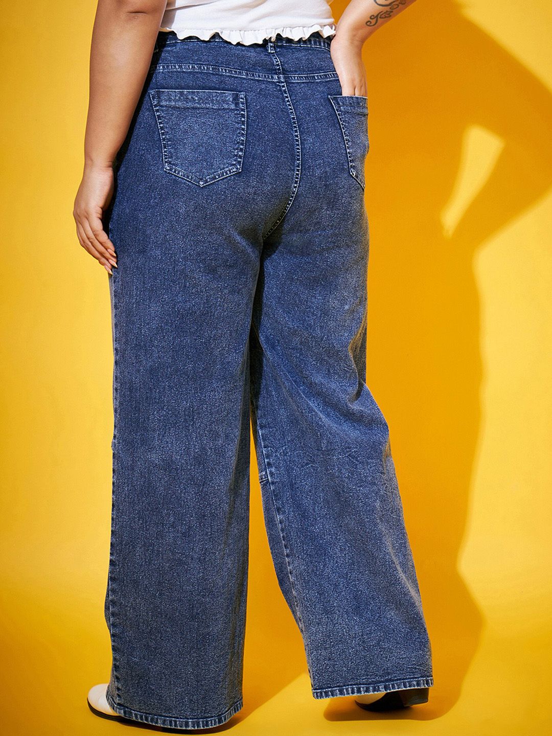 SASSAFRAS Curve Women Blue High-Rise Comfort Straight Fit Acid Wash Stretchable Jeans