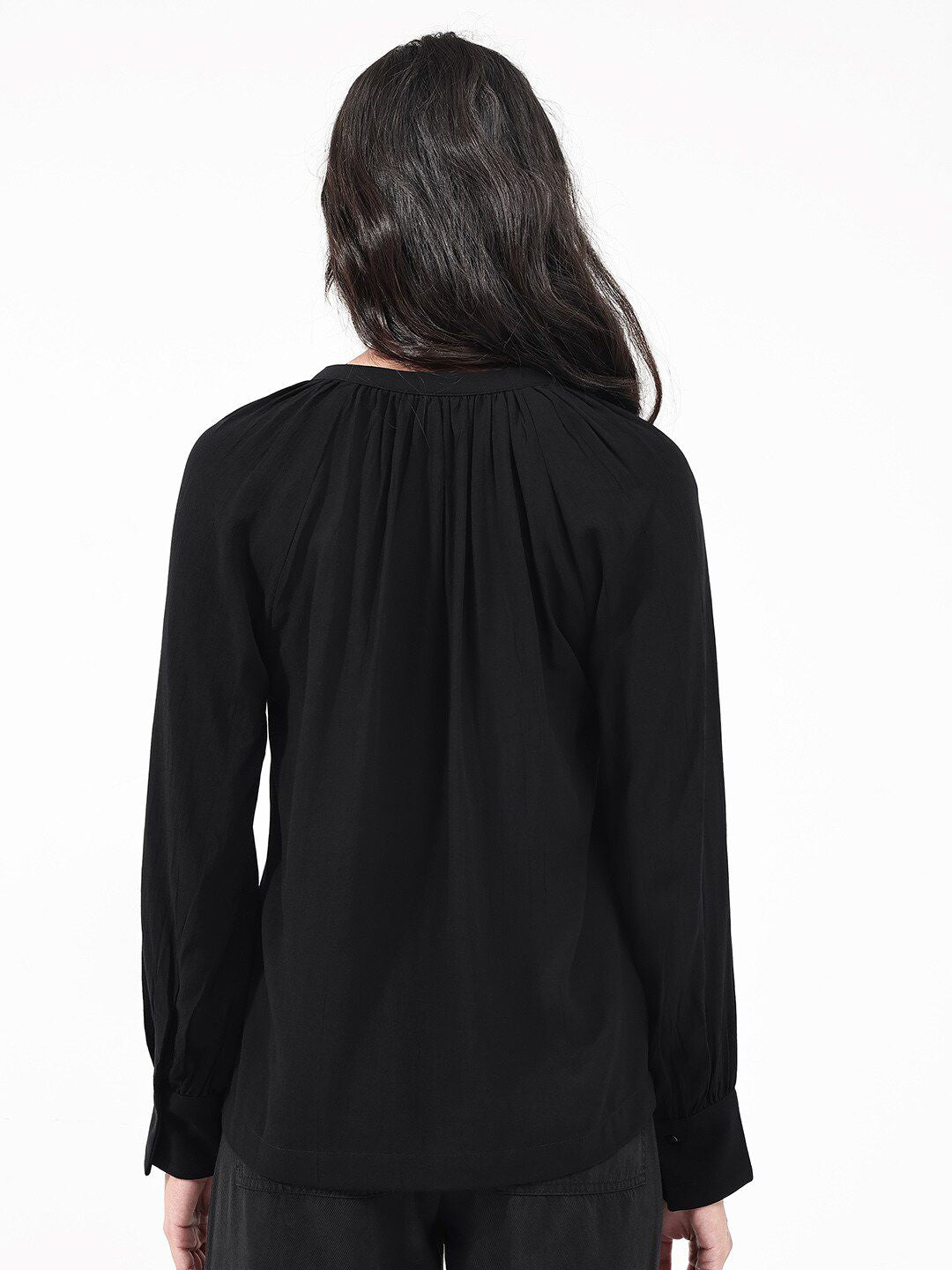 RAREISM Kella V-Neck Cuffed Sleeves Regular Top
