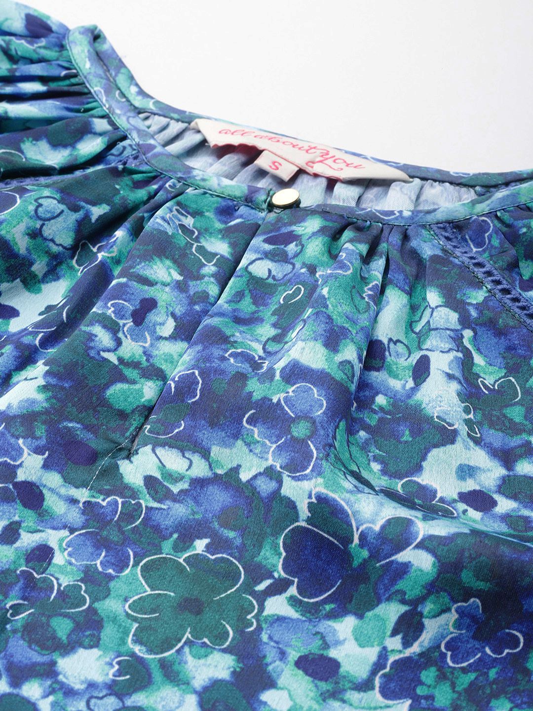 all about you Satin Finish Floral Print Keyhole Neck Top
