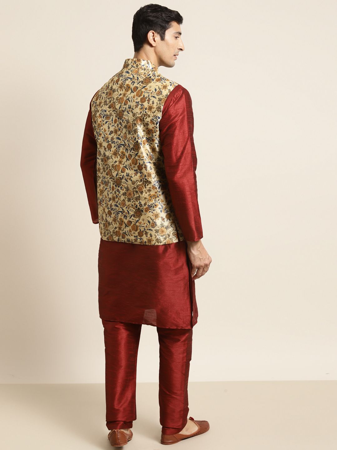SOJANYA Men Maroon & Beige Kurta with Churidar & Printed Nehru Jacket