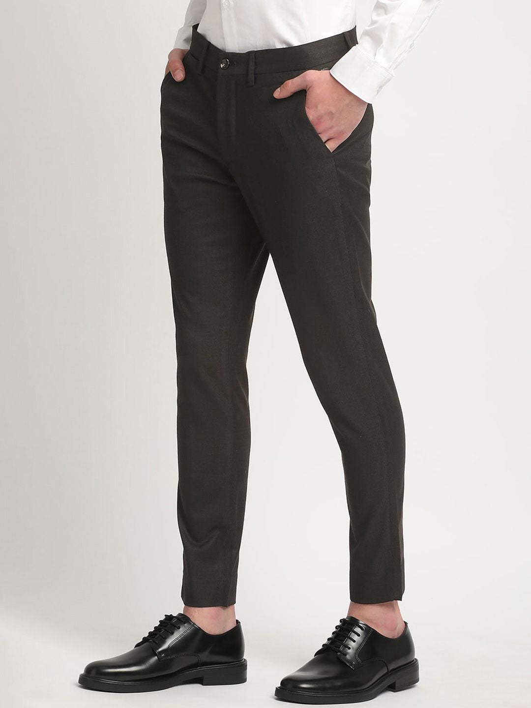 THE BEAR HOUSE Men Solid Tapered Fit Mid-Rise Formal Trousers