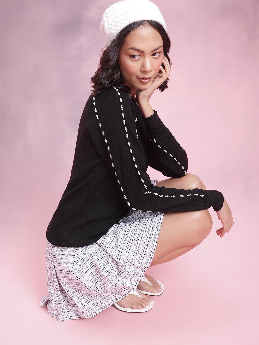 DressBerry Beads Embroidered Acrylic Pullover