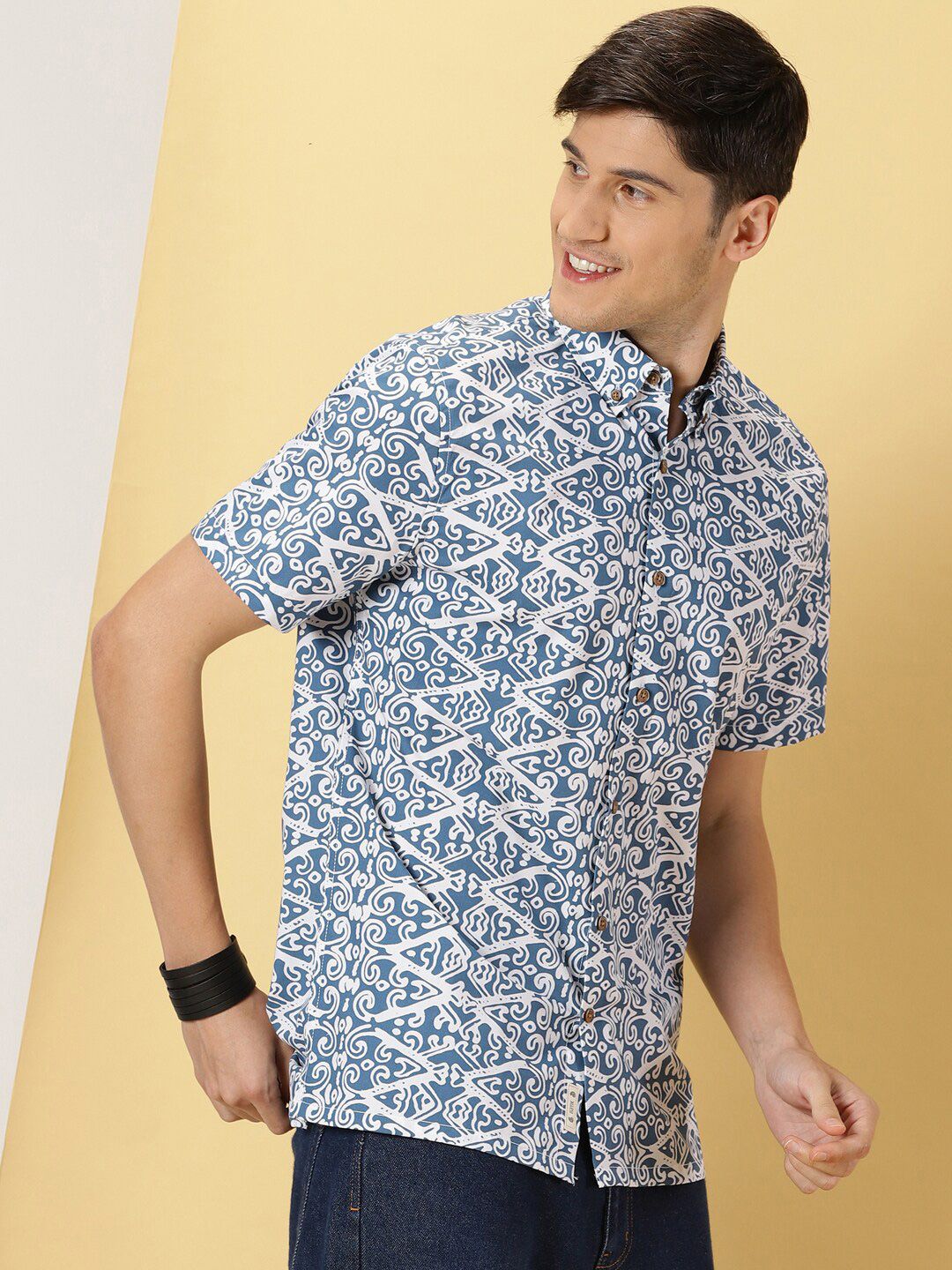 Thomas Scott Comfort Fit Floral Opaque Printed Casual Shirt