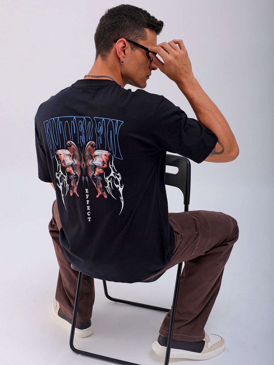 The Indian Garage Co Men Back Printed Pure Cotton Oversized Round Neck T-shirt