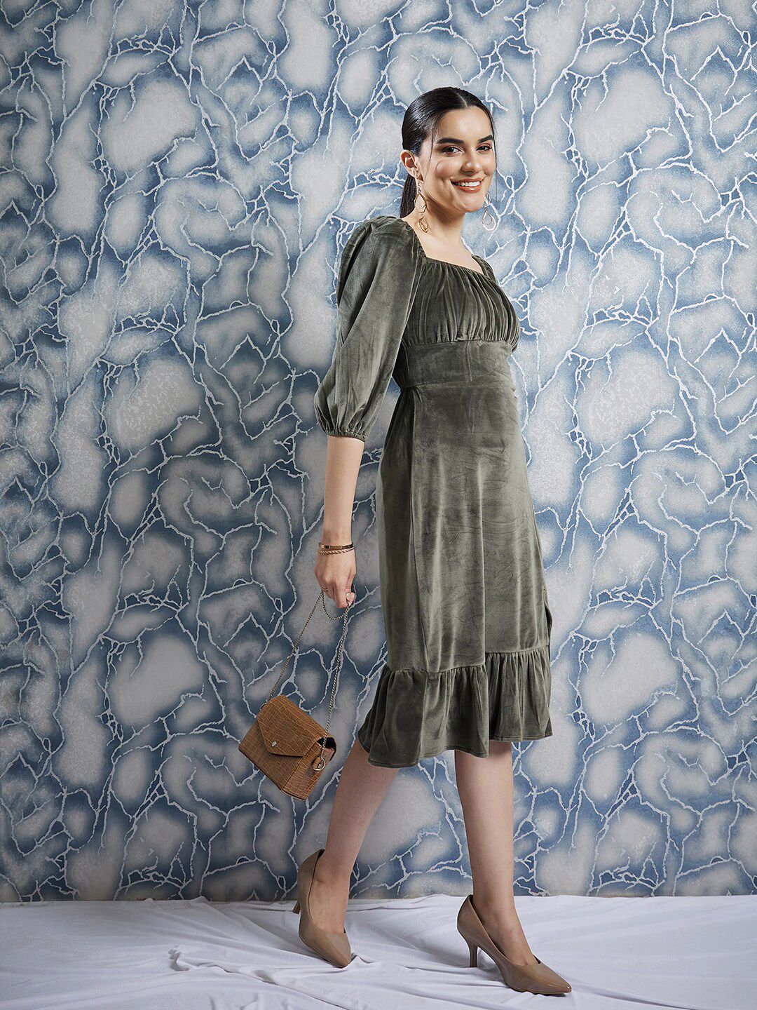 Athena Olive Green Square Neck Puff Sleeves Gathered Detailed Midi Sheath Dress