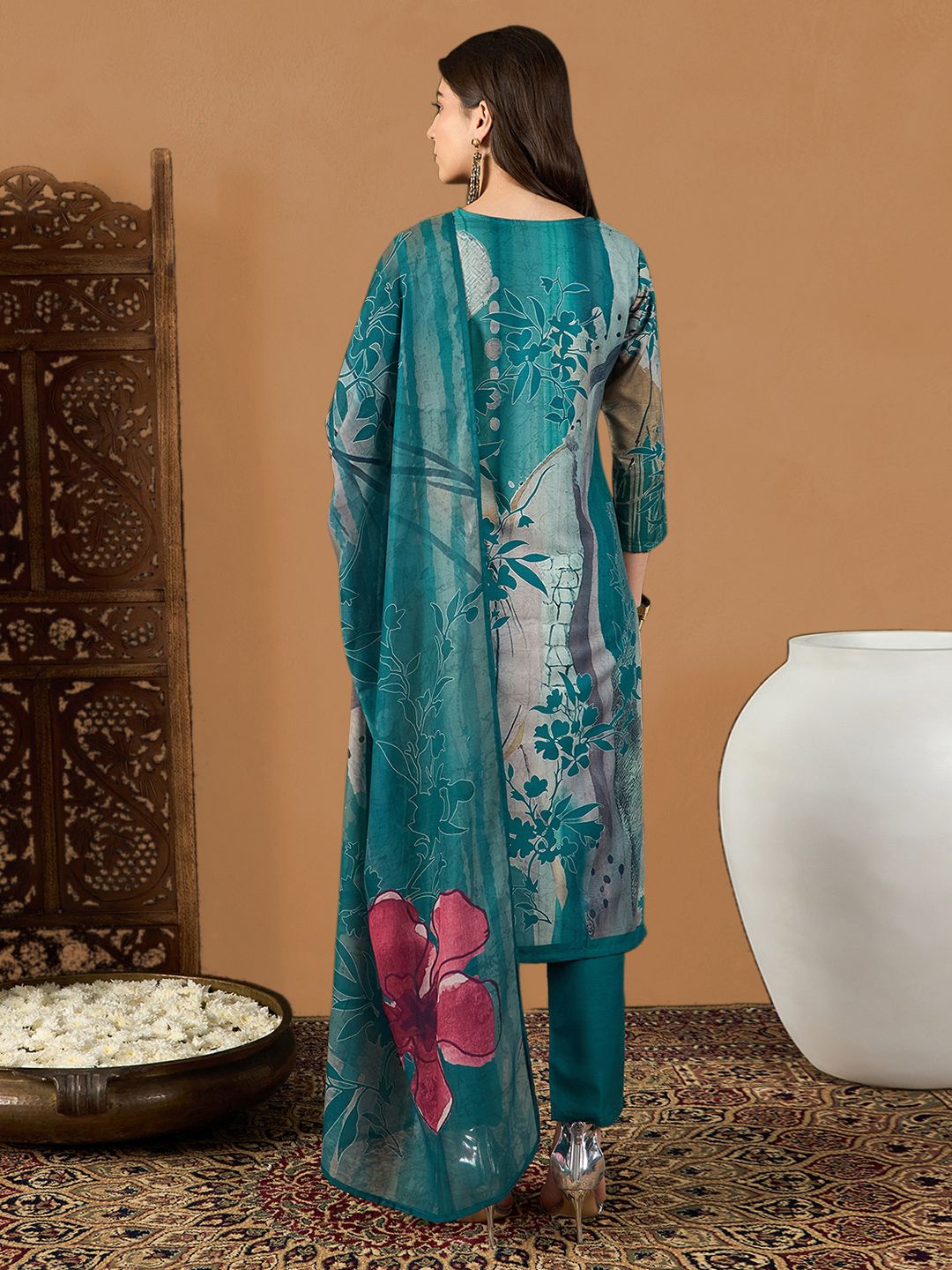 KALINI Floral Printed Thread Work Straight Kurta With Trousers & Dupatta