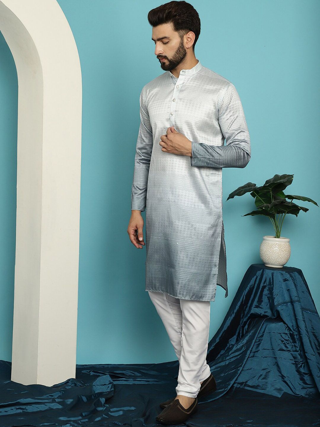 SOJANYA Geometric Woven Design Straight Kurta with Churidar