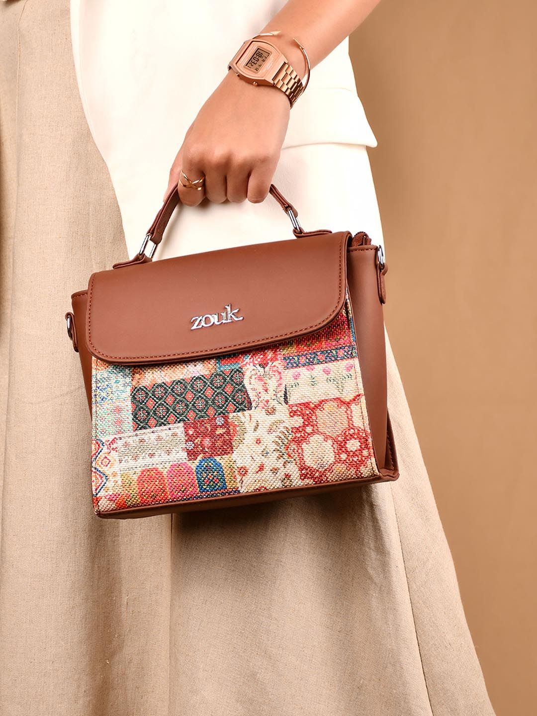 ZOUK Kutch Gamthi Ethnic Motifs Printed Structured Handheld Bag