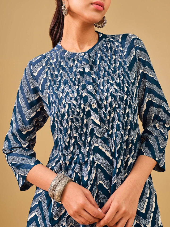 Global Desi Geometric Printed Straight Kurta