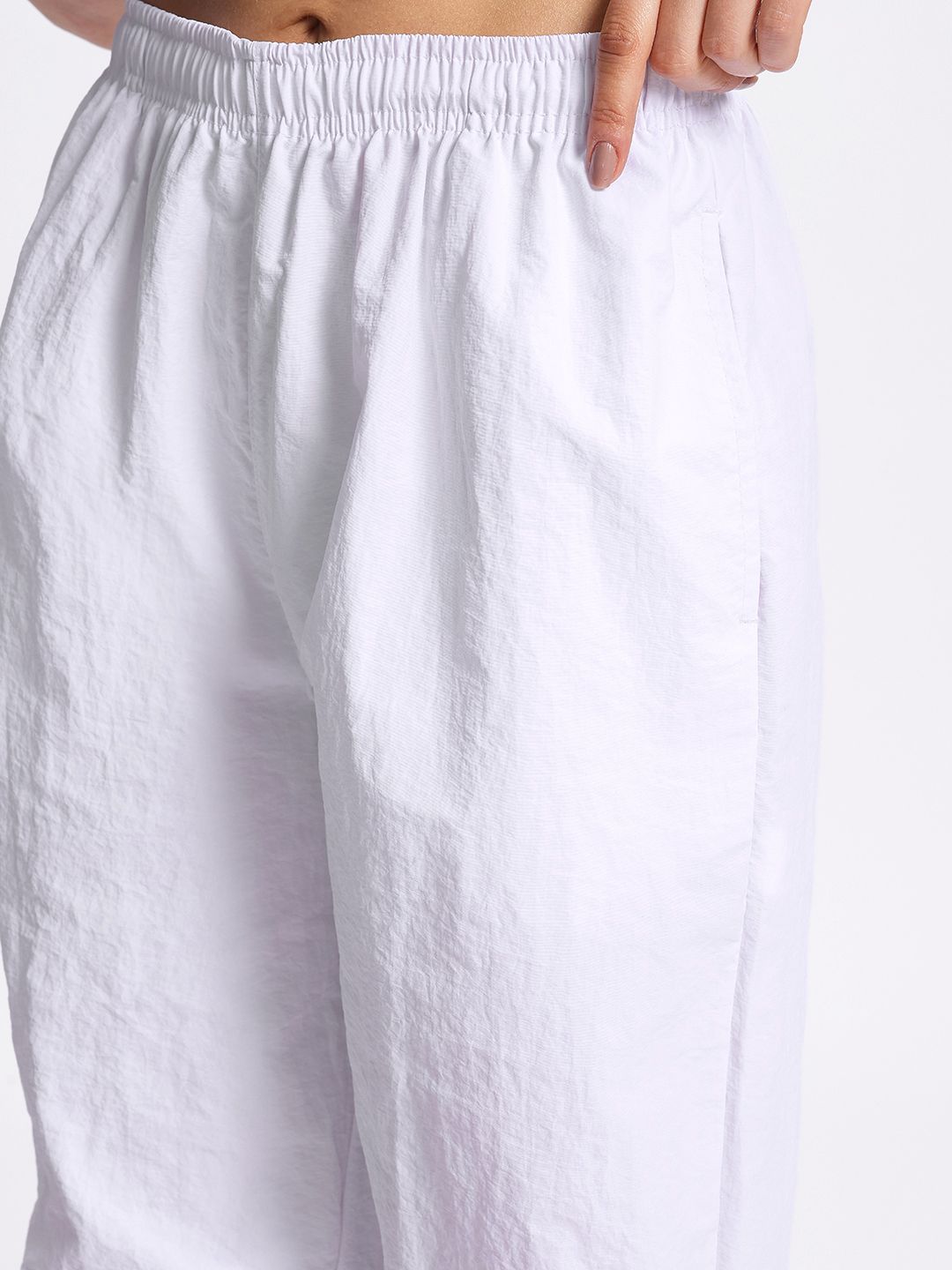 DressBerry Women Toggled Edge Track Pants