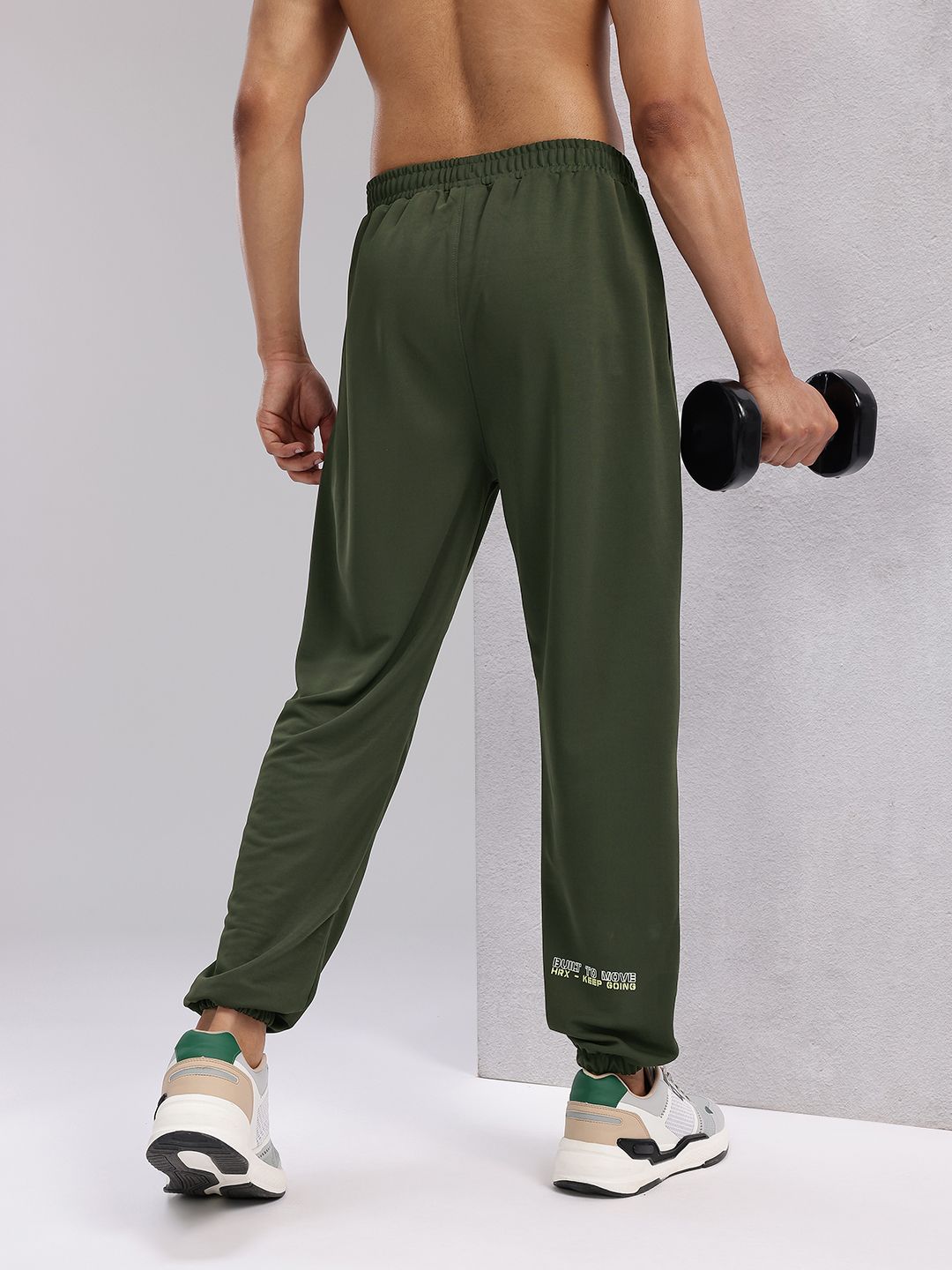 HRX by Hrithik Roshan Men Typography Print Rapid-dry Mid-Rise Regular Fit Training Joggers