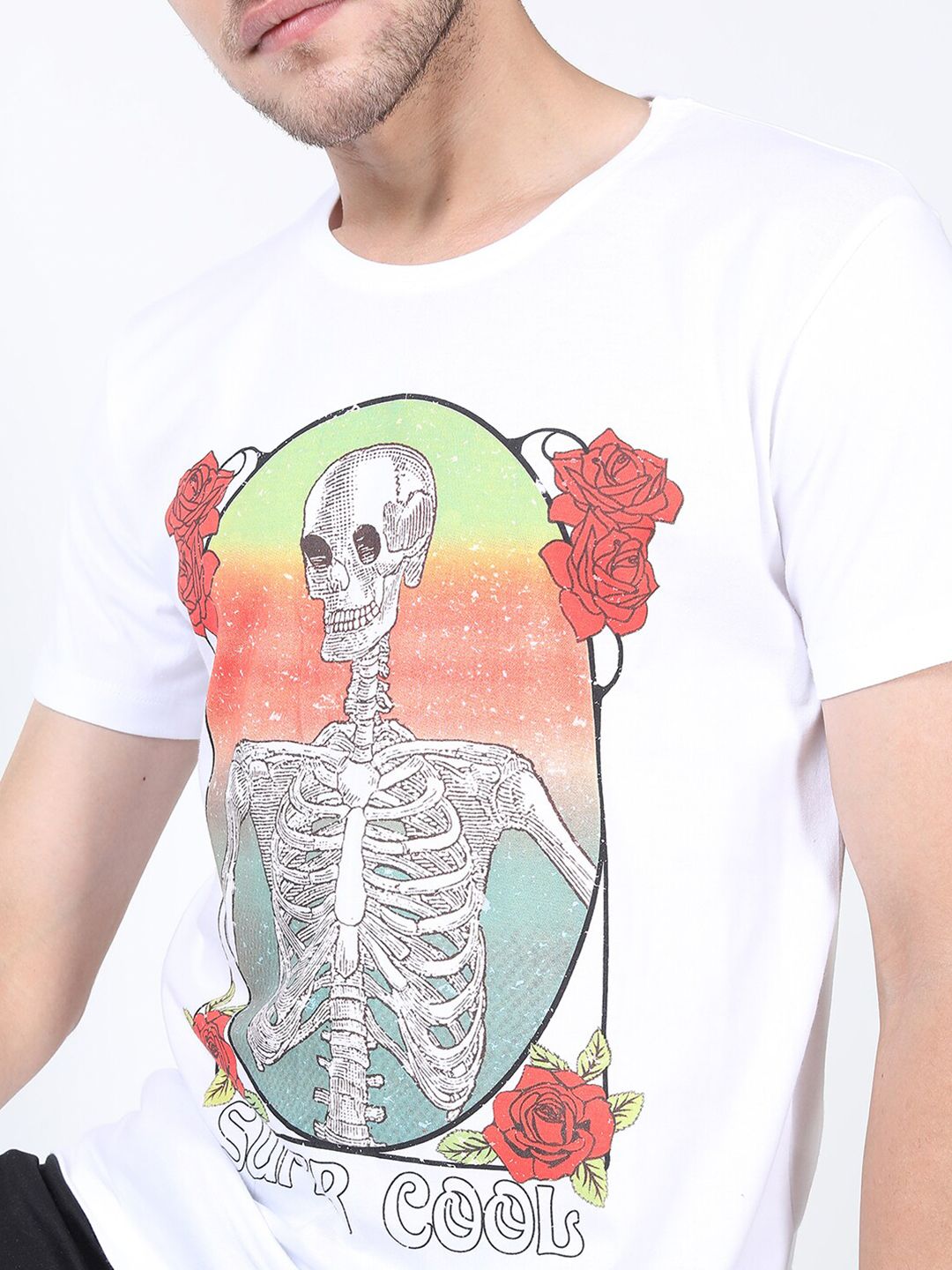 HIGHLANDER Men White & Pink Printed Slim Fit Cotton T-shirt