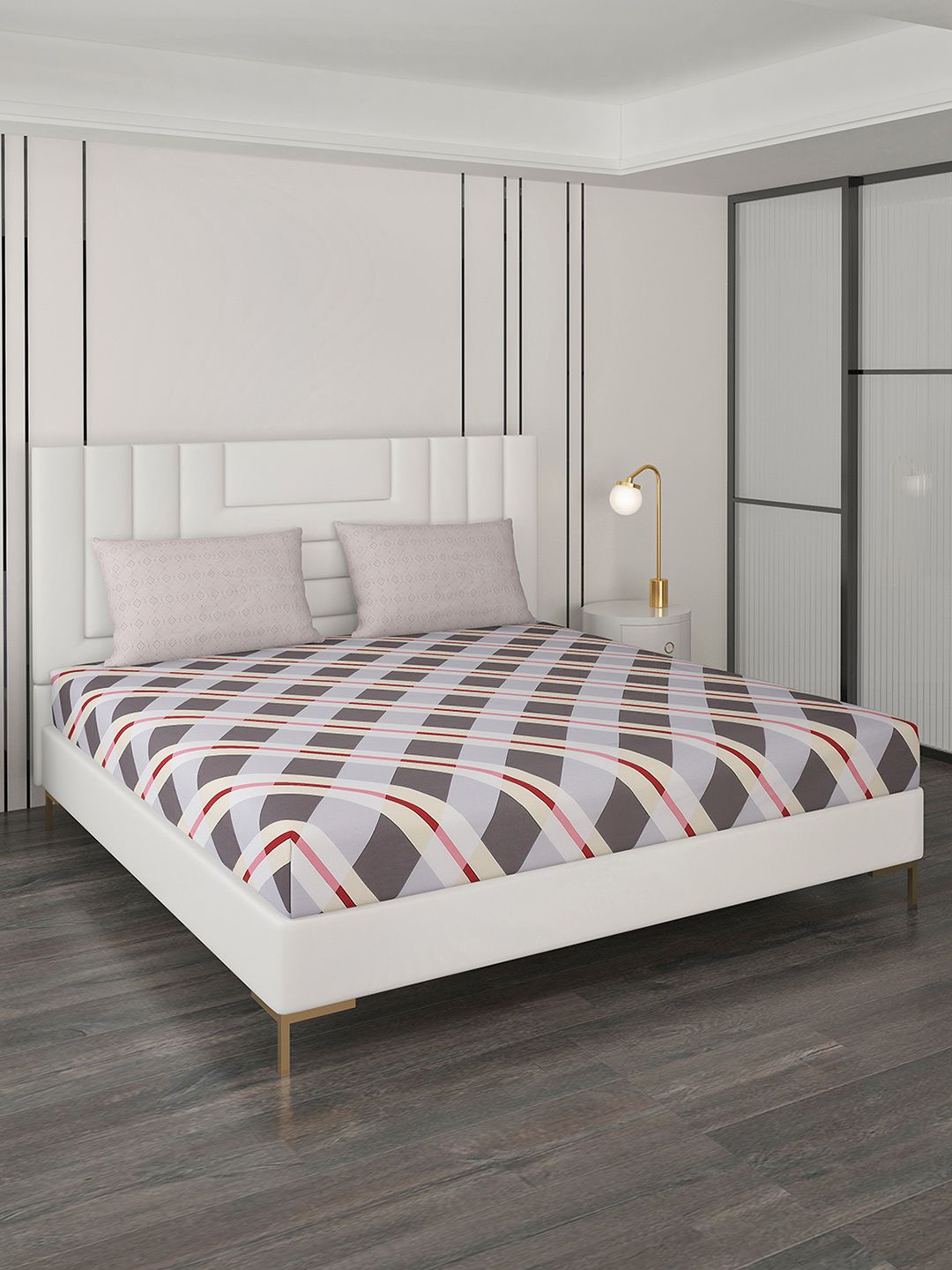 Monte Carlo Purple & Grey Geometric Cotton 200 TC Queen Bedsheet With 2 Pillow Covers