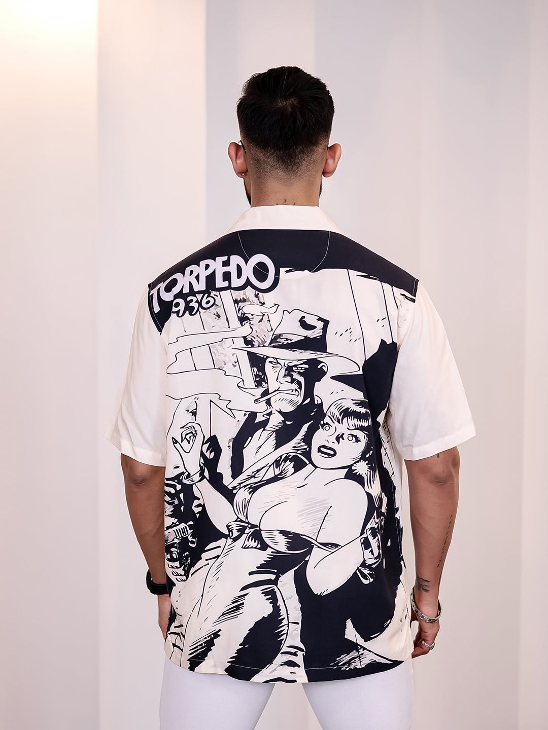 Eszett Graphic Printed Spread Collar Casual Cotton Shirt