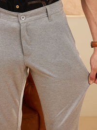 DENNISON Men Textured Smart Tapered Fit Easy Wash 4-Way Lycra Chinos