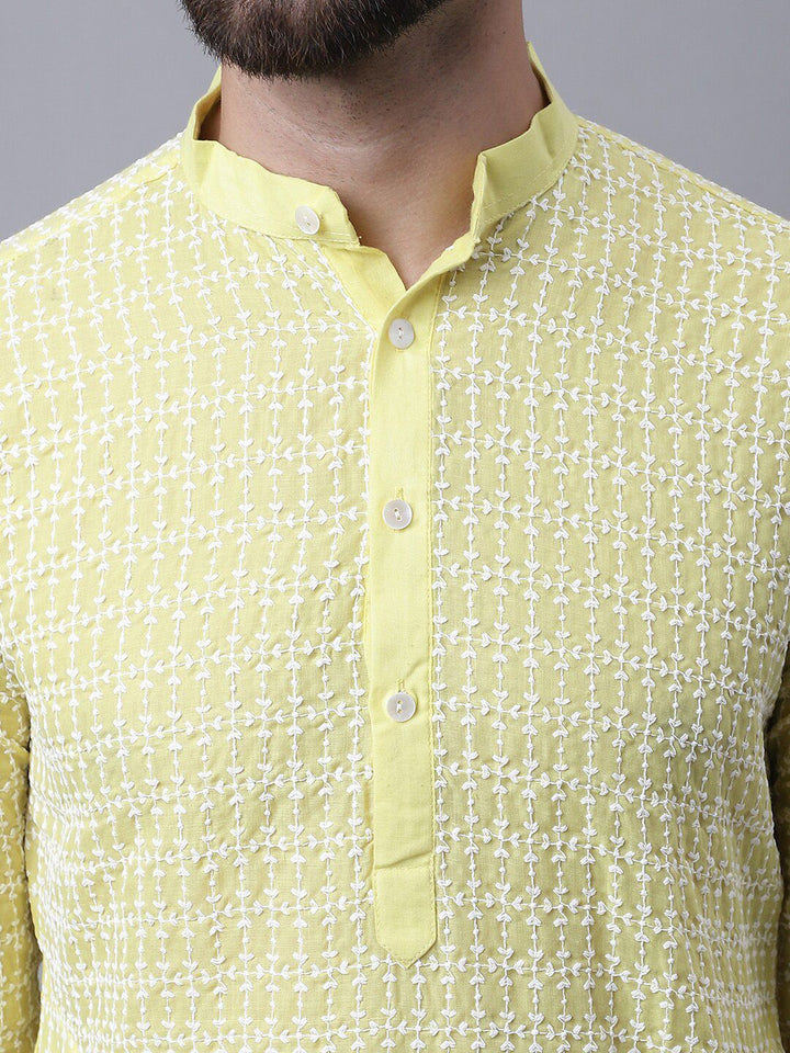 SOJANYA Men Ethnic Motifs Embroidered Pure Cotton Kurta With Pyjamas & Nehru Jacket