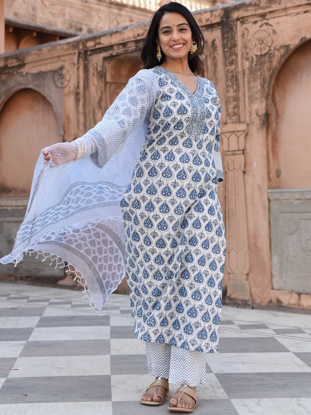 KALINI Ethnic Motifs Printed Regular Straight Kurta With Trousers & Dupatta