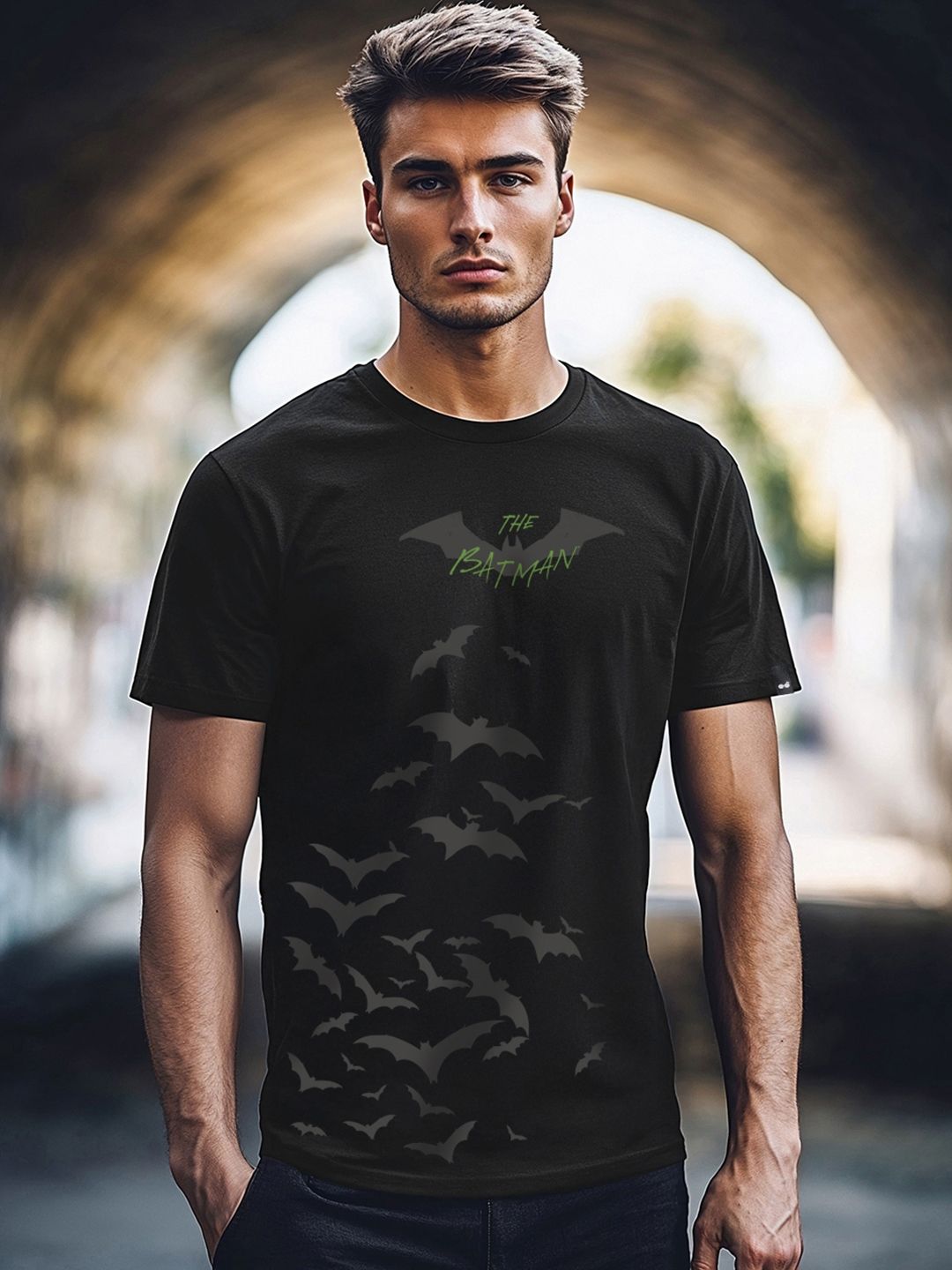 Bewakoof Lelaki Hitam Batman Bercetak T-Shirt Kapas Murni