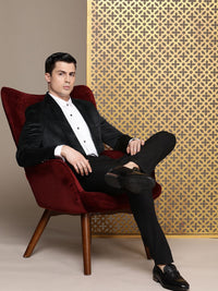 House of Pataudi Tailored Geometric Self Design Velvet Finish Single-Breasted Party Blazer