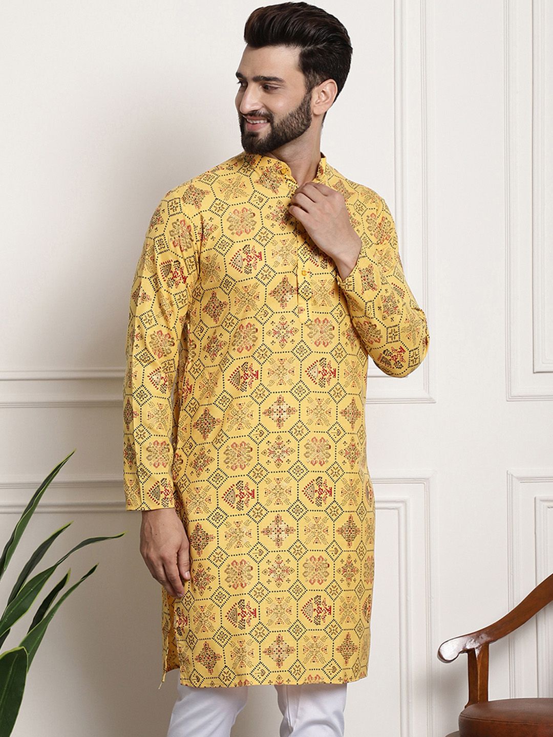 SOJANYA Ethnic Motifs Printed Band Collar Long Sleeves Straight Kurta