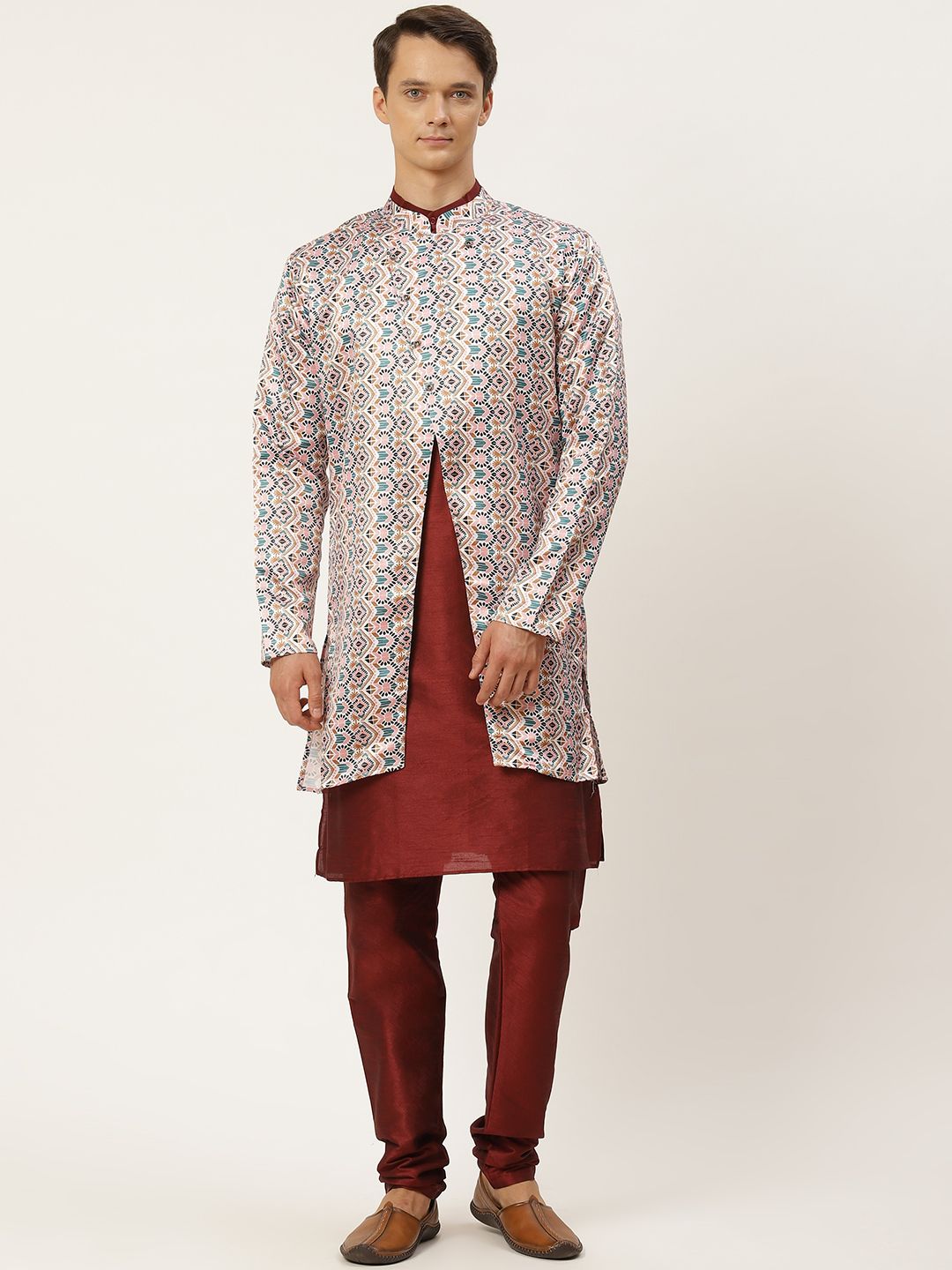 SOJANYA Men Maroon & Pink Solid Kurta with Churidar & Ethnic Jacket