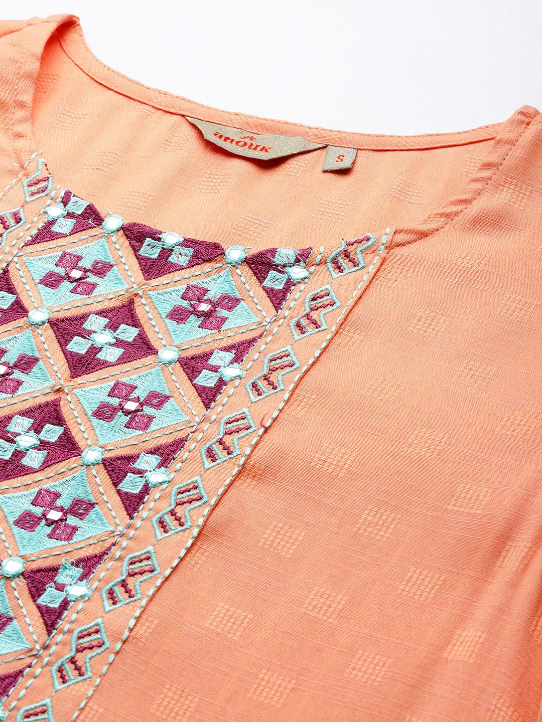 Anouk Geometric Embroidered Kurta