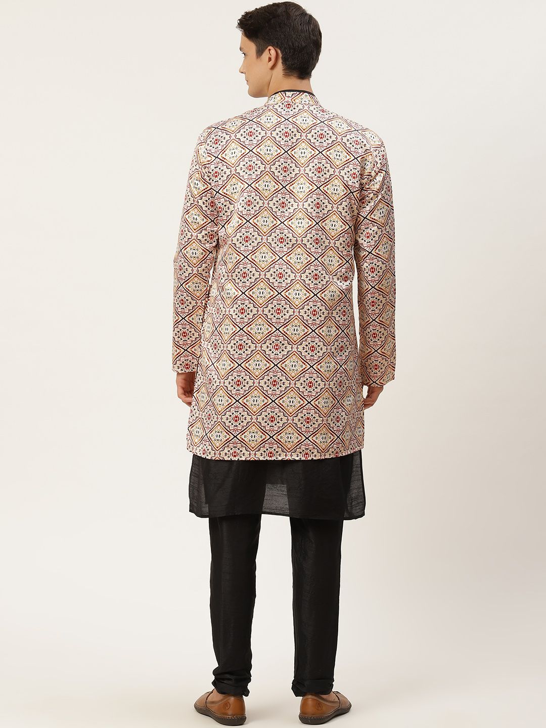 SOJANYA Kurta Hitam & Putih Lelaki dengan Churidar