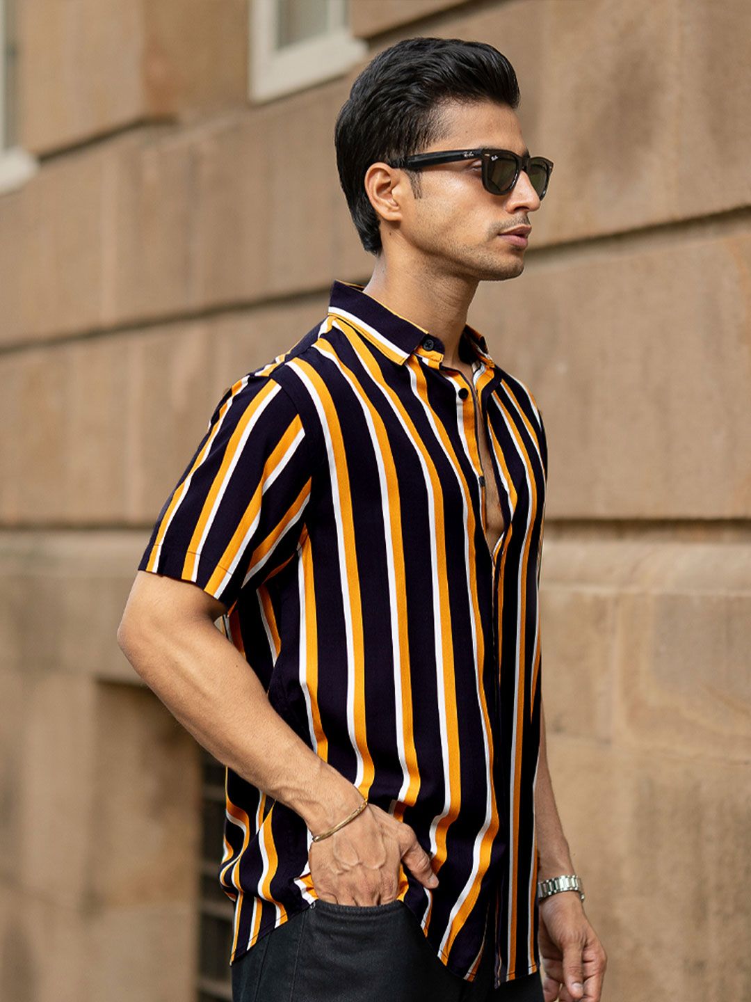 Powerlook Men Vertical Striped Spread Collar Casual Shirt