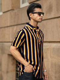 Powerlook Men Vertical Striped Spread Collar Casual Shirt