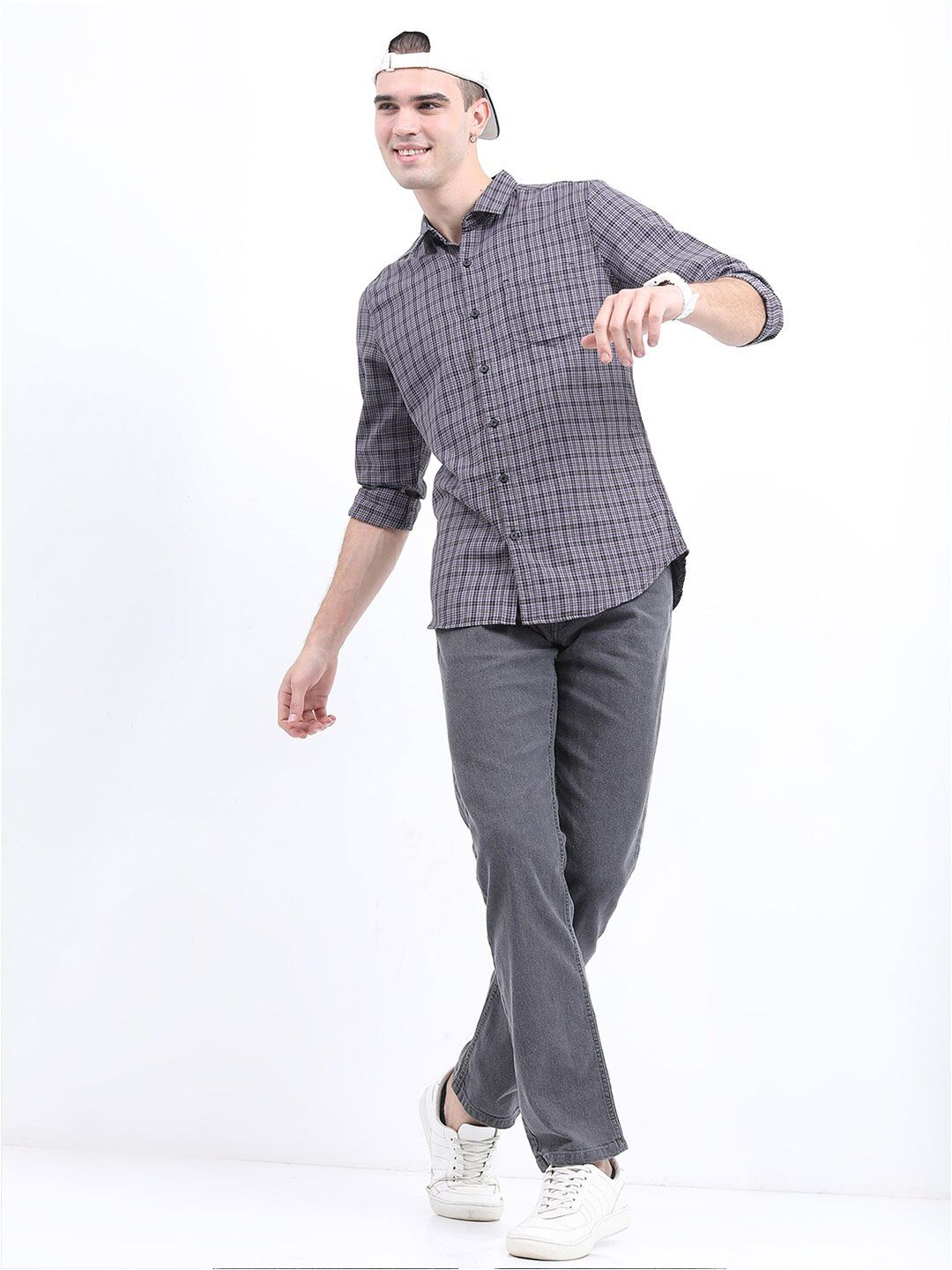 HIGHLANDER Men Grey Slim Fit Checked Casual Shirt