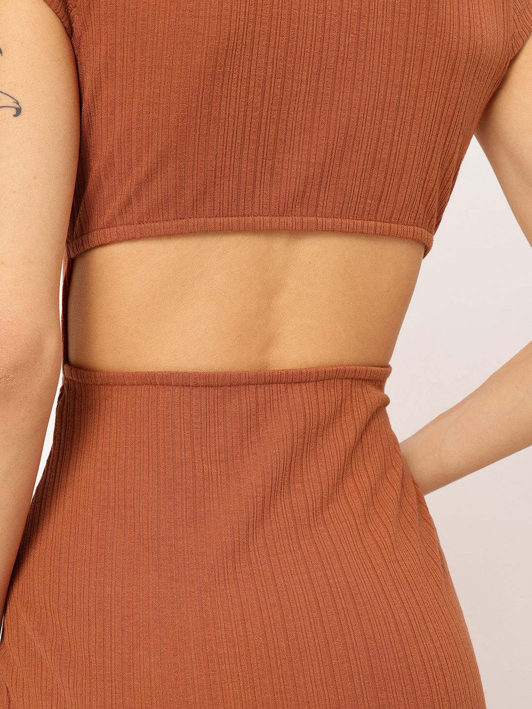 DressBerry Ribbed Cut-Out Back Mini Bodycon Dress