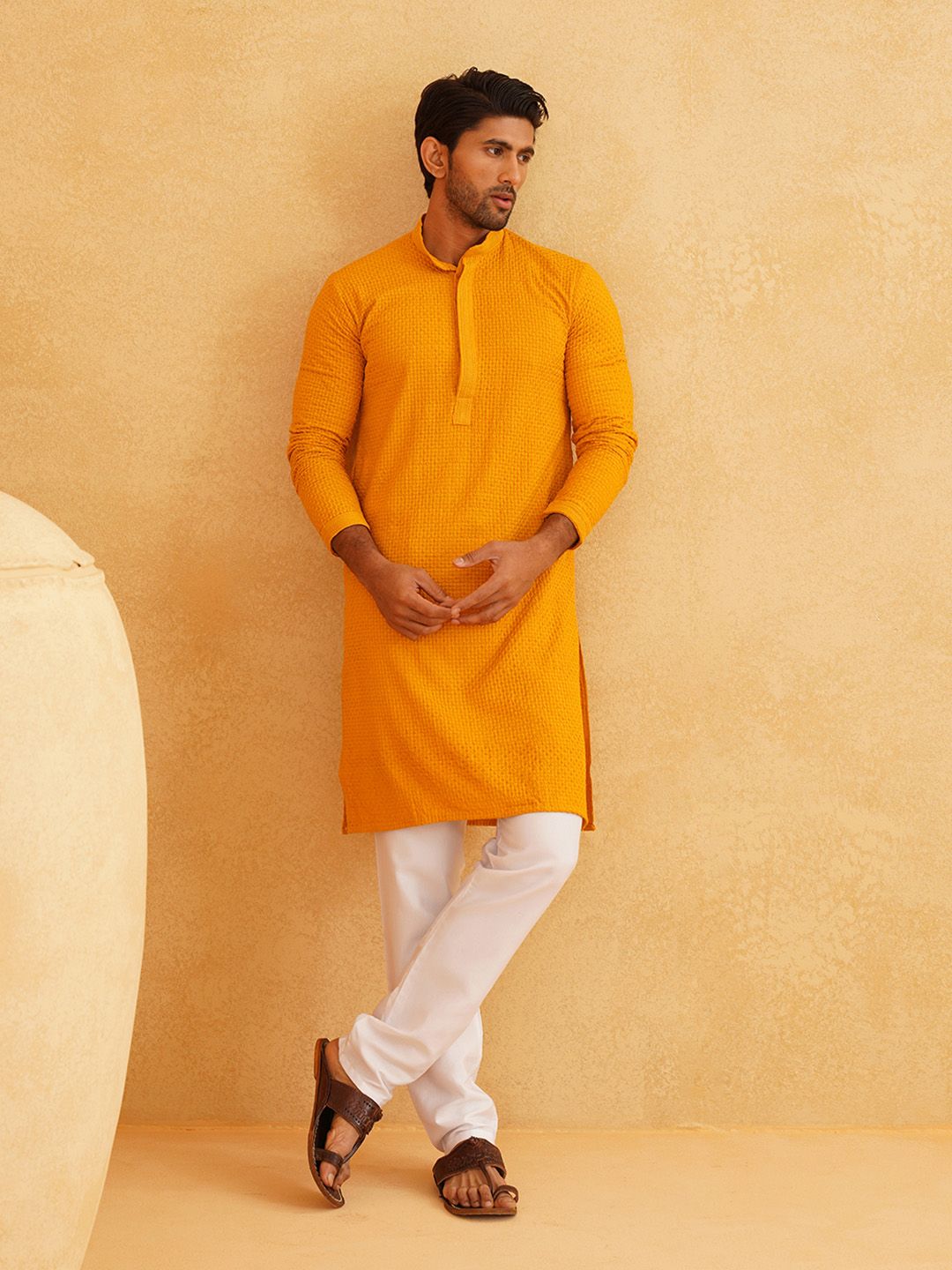 SOJANYA Kolar Mandarin Sulam Kurta Pure Cotton