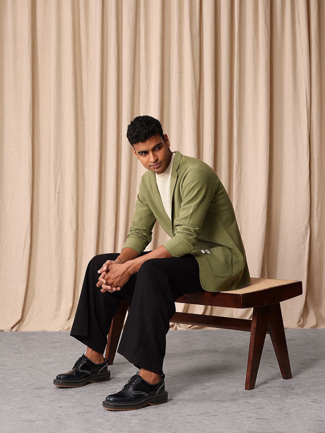 Mr Bowerbird Self Design Tailored Fit Single-Breasted Casual Blazer