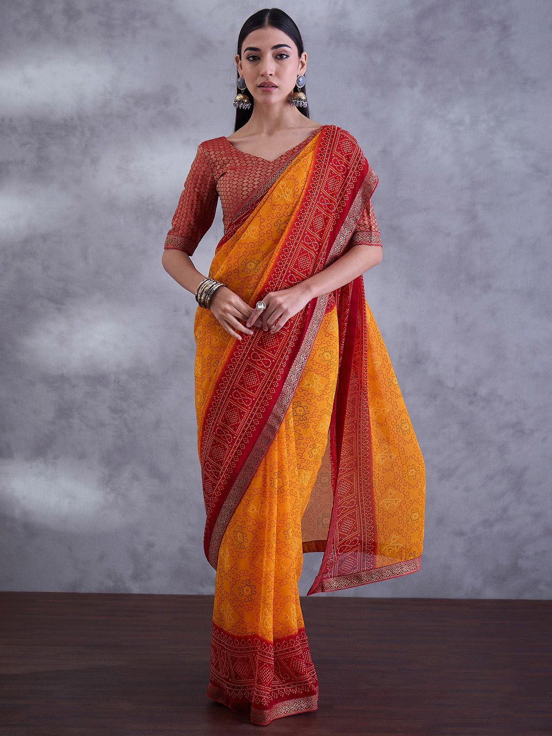 Saree mall Bandhani Printed Embellished Saree With Blouse Piece