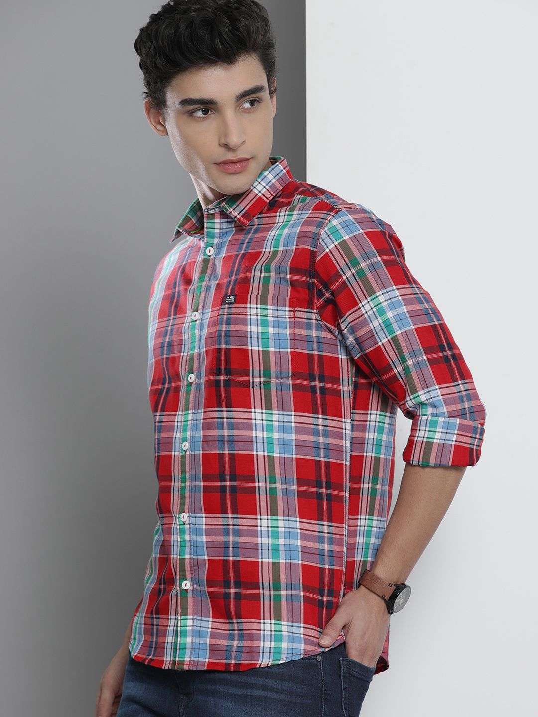 The Indian Garage Co Men Checked Casual Shirt