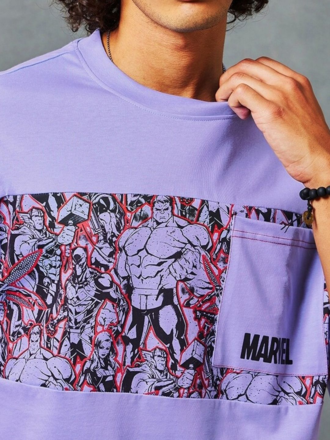 Bewakoof Marvel Printed Drop-Shoulder Sleeves Sleeves Oversized Cotton T-shirt