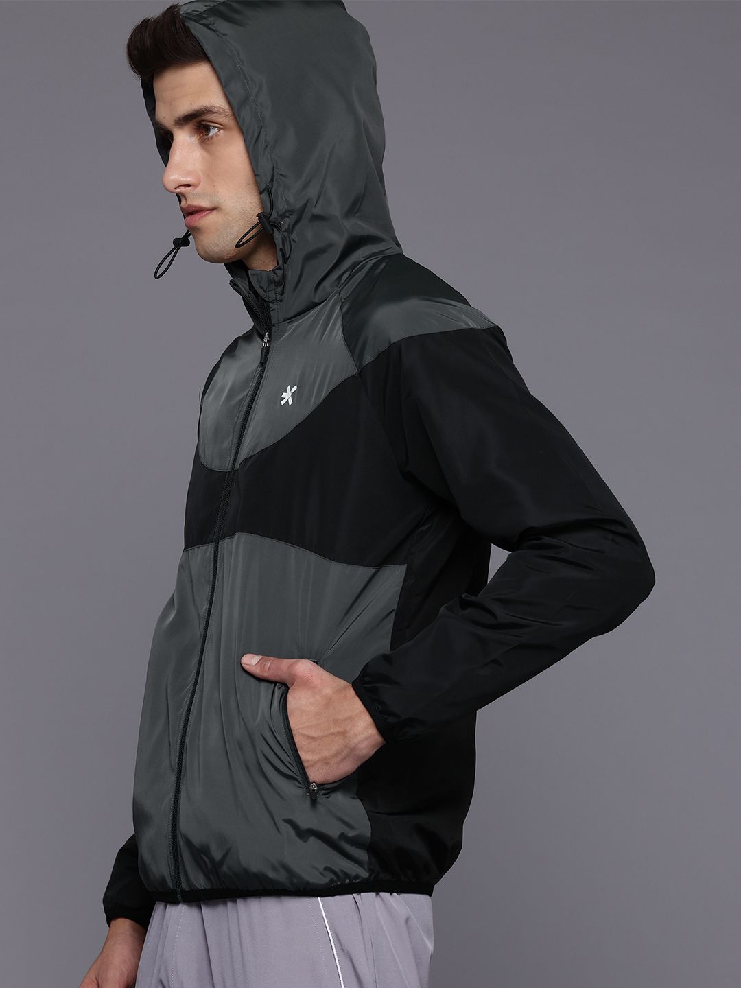 HRX by Hrithik Roshan Men Colourblocked Rapid-Dry Running Jacket