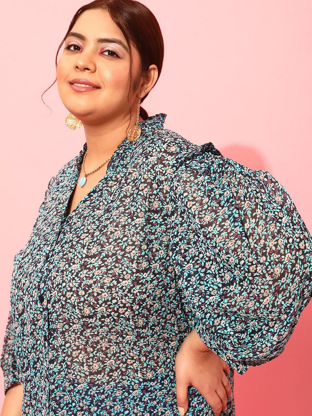CURVY STREET Plus Size Floral Printed Puff Sleeves Satin Top