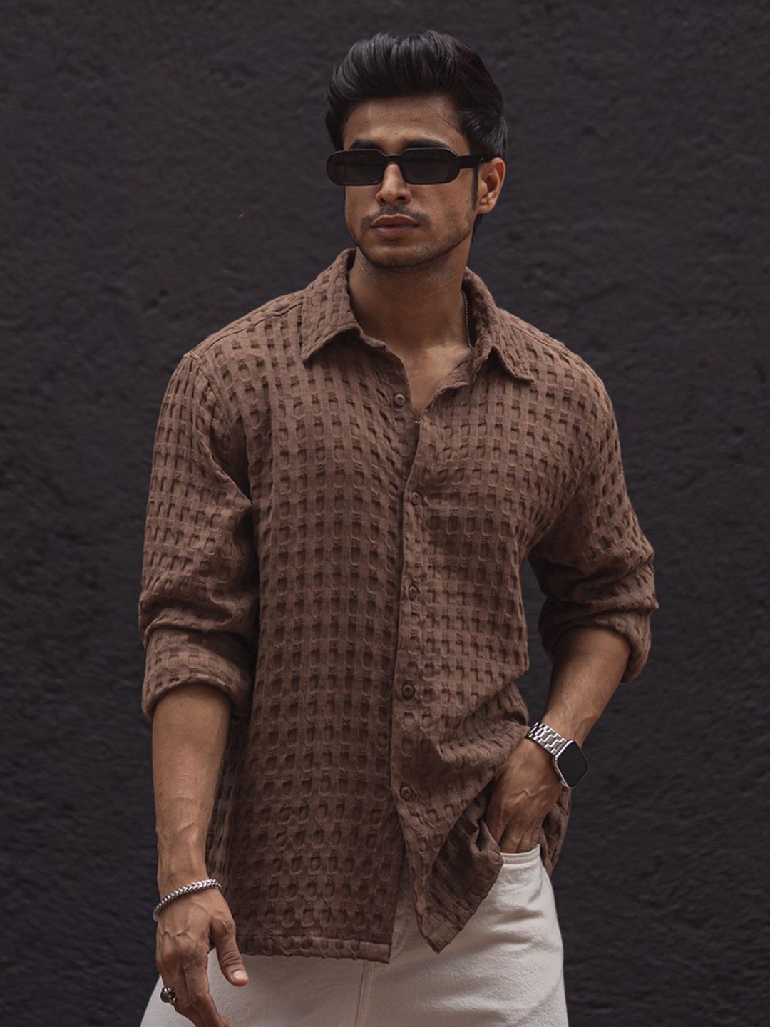 Powerlook Men Popcorn Texture Spread Collar Casual Shirt