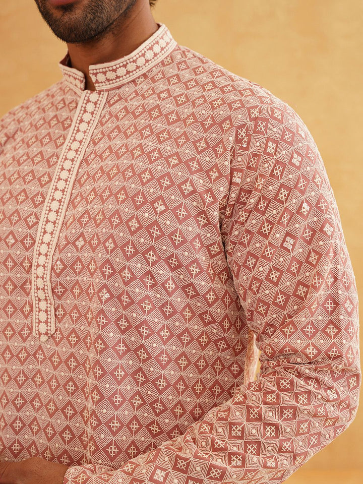SOJANYA Geometric Embroidered Mandarin Collar Straight Pure Cotton Kurta