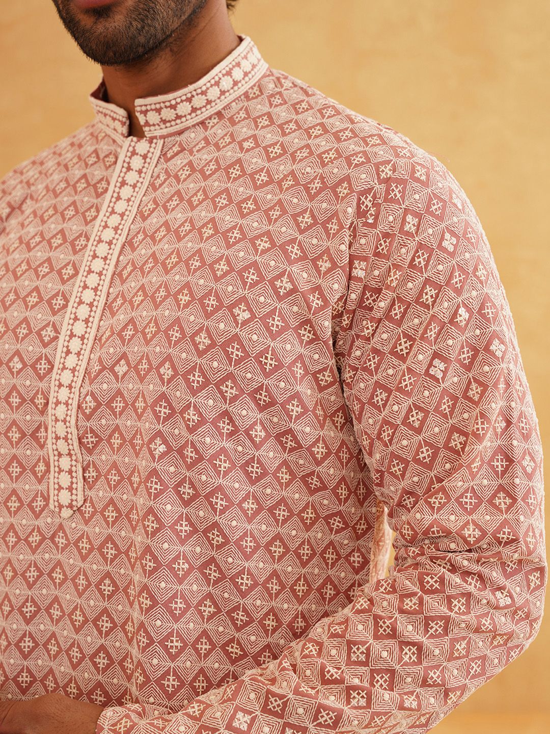 SOJANYA Geometric Embroidered Mandarin Collar Straight Pure Cotton Kurta