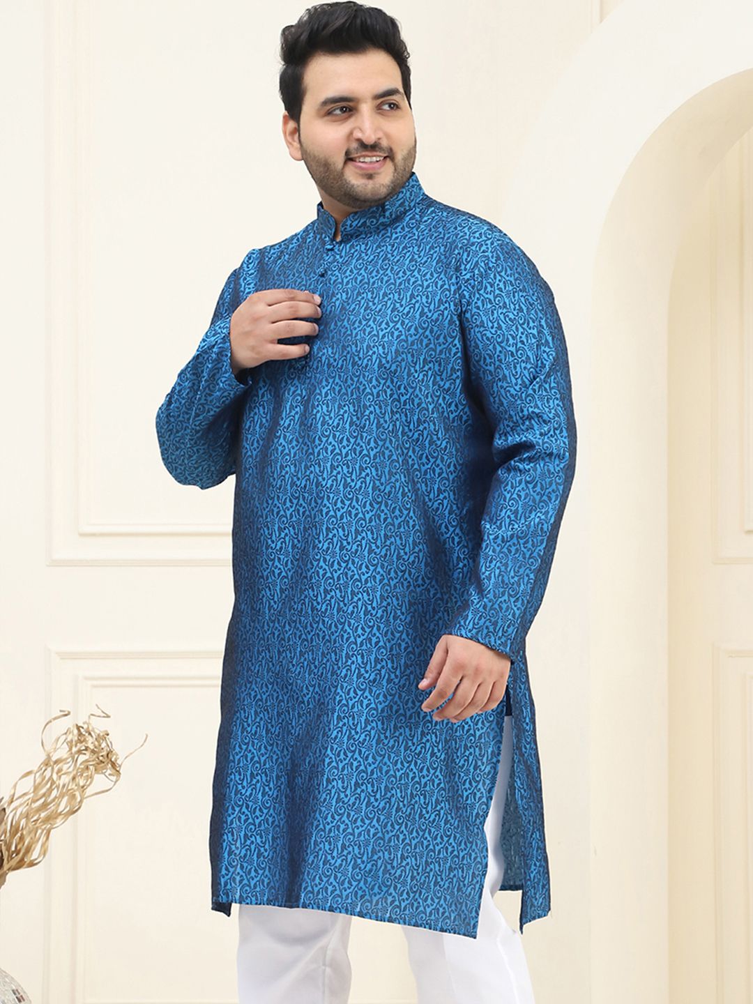 SOJANYA PLUS Men Plus Size Blue Woven Design Jacquard Straight Kurta