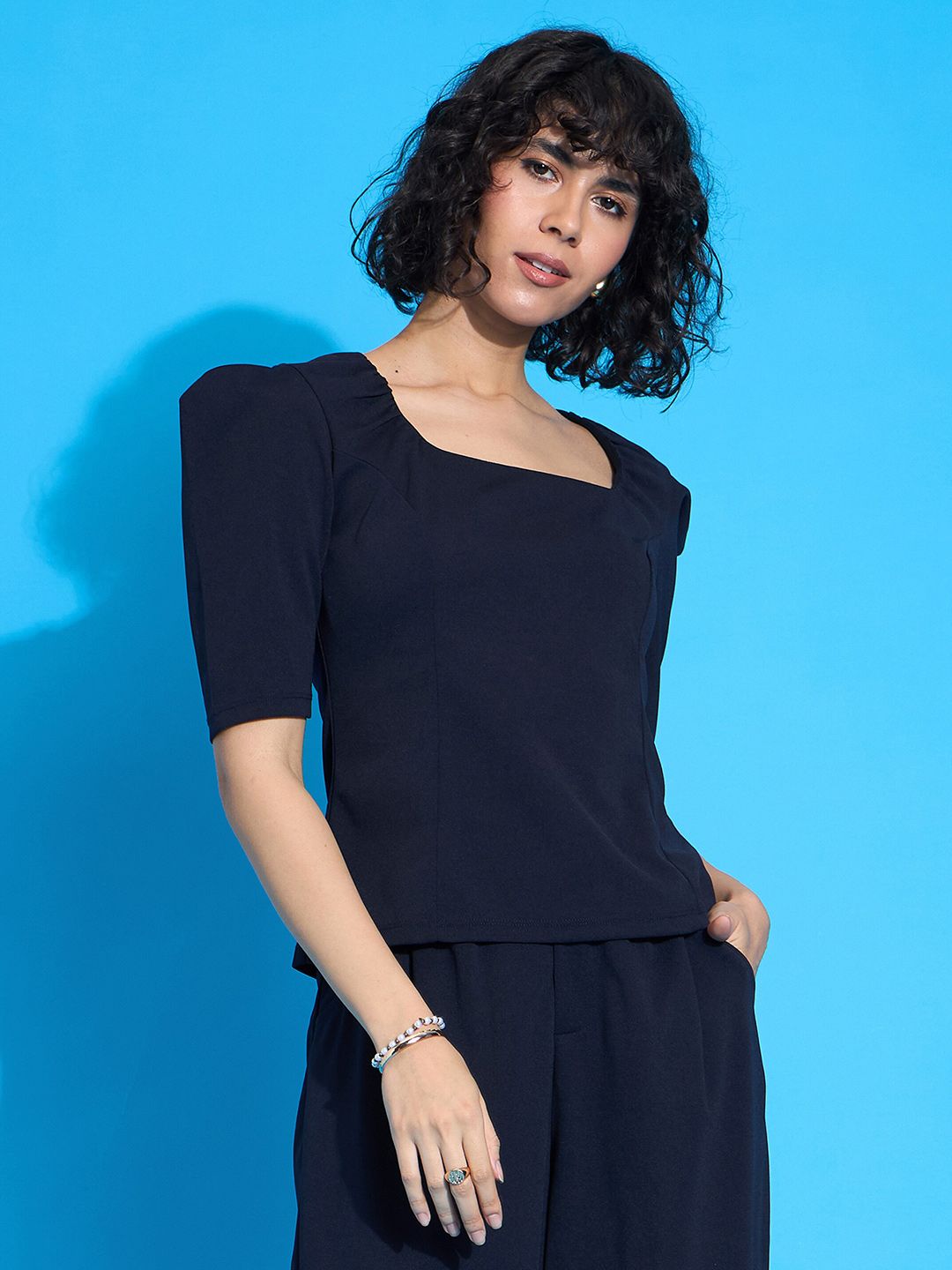 SASSAFRAS worklyf Square Neck Puff Sleeve Top