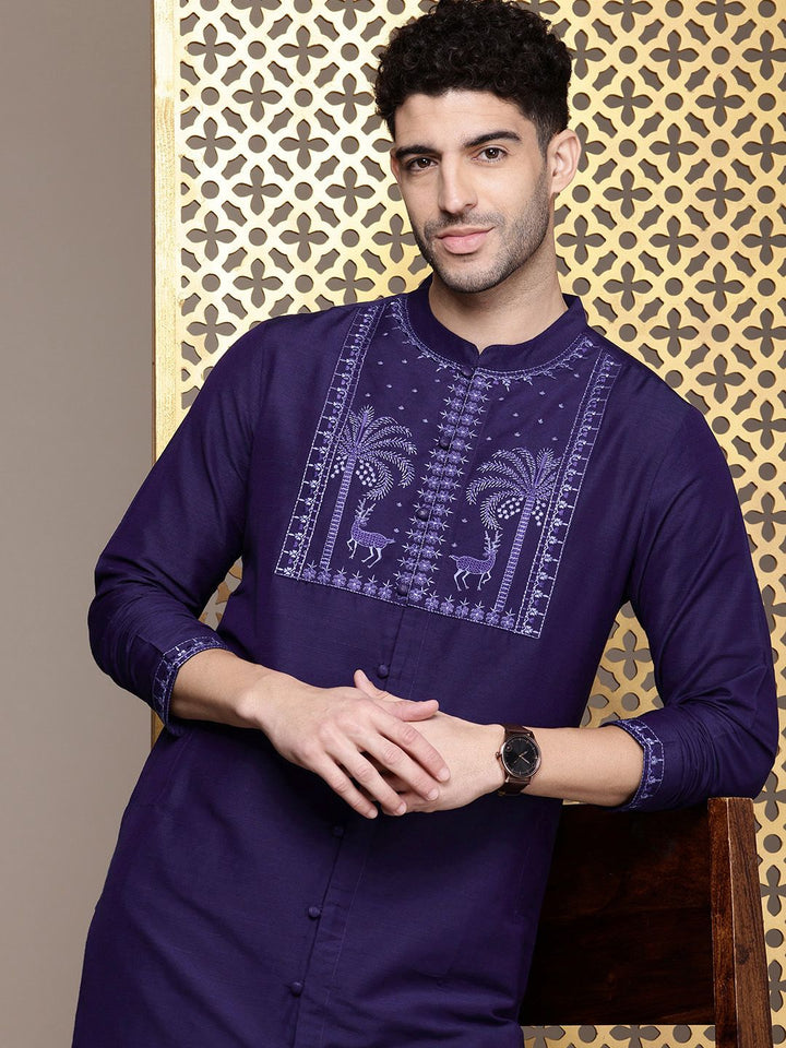 House of Pataudi Men Jashn Ethnic Motifs Yoke Design Thread Work Kurta With Salwar