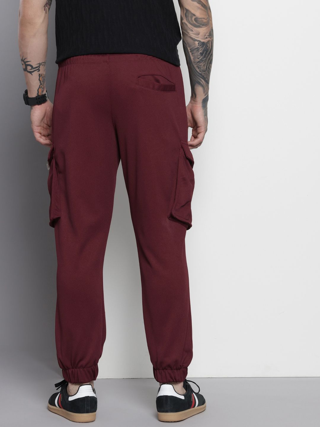 The Indian Garage Co Men Regular Fit Joggers