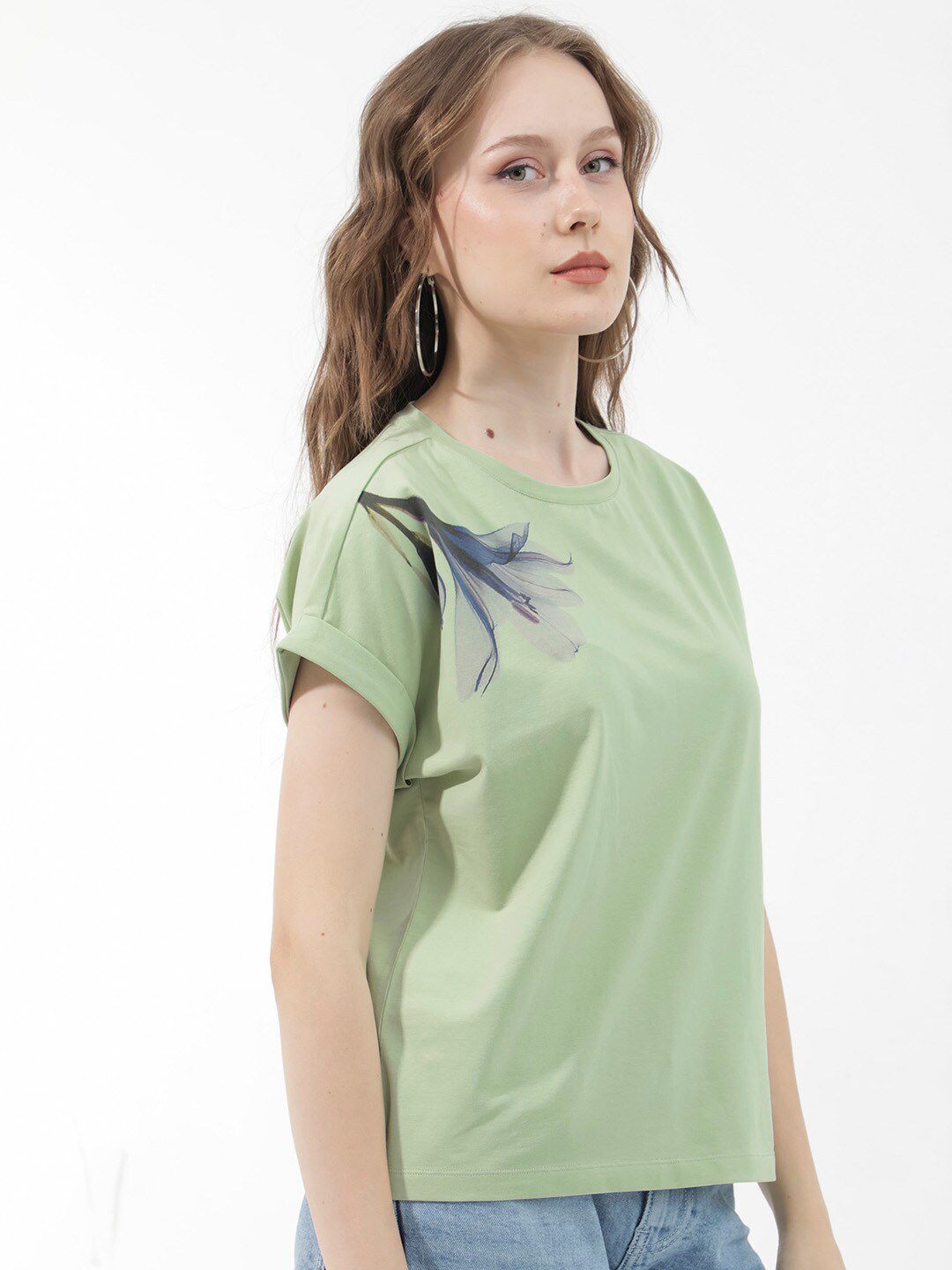 RAREISM Women V-Neck T-shirt