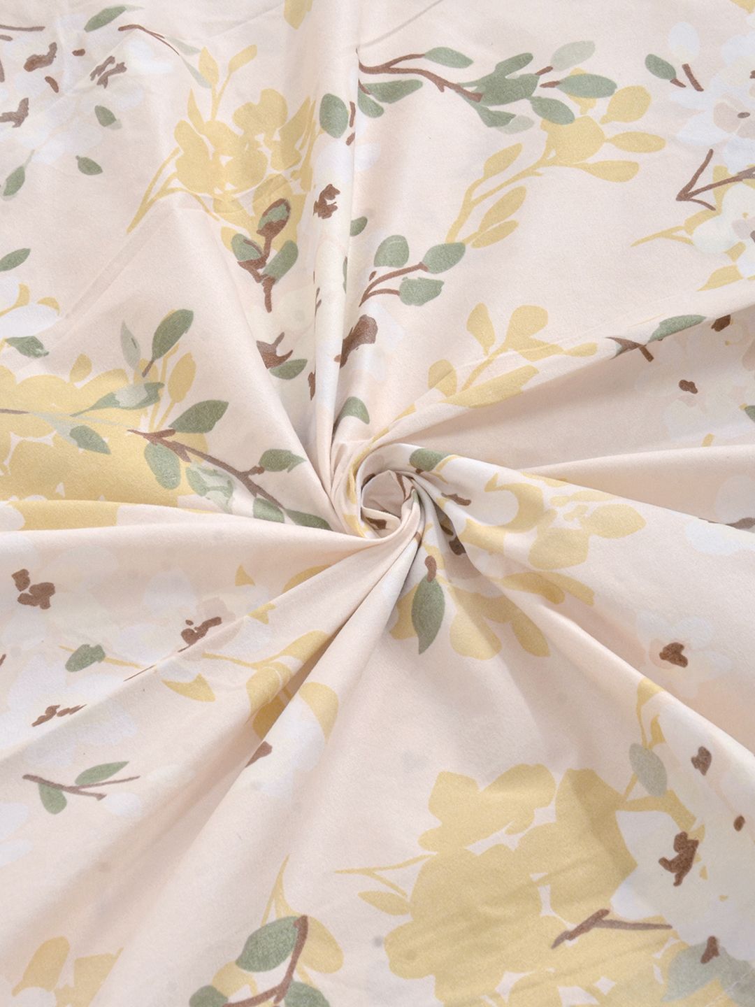 KLOTTHE Yellow Floral 300 TC King Bedsheet with 2 Pillow Covers